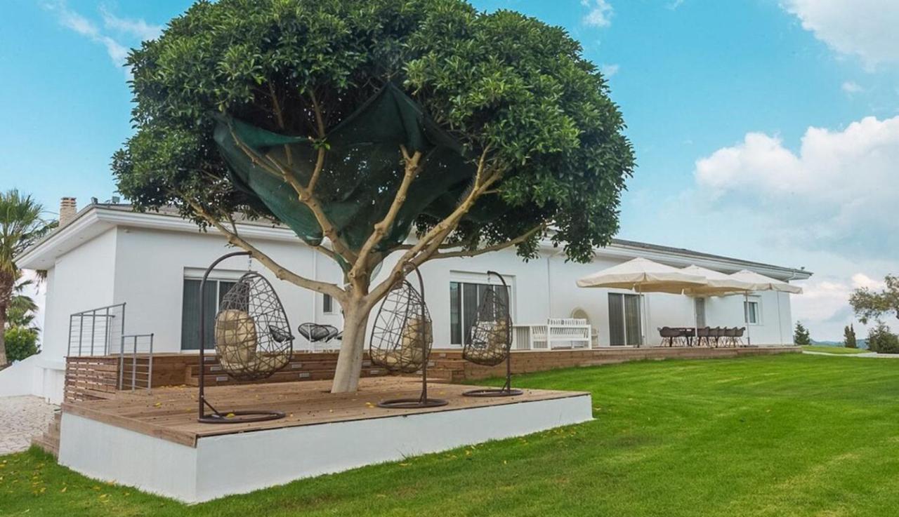Villa Crown Royal Luxury Estates