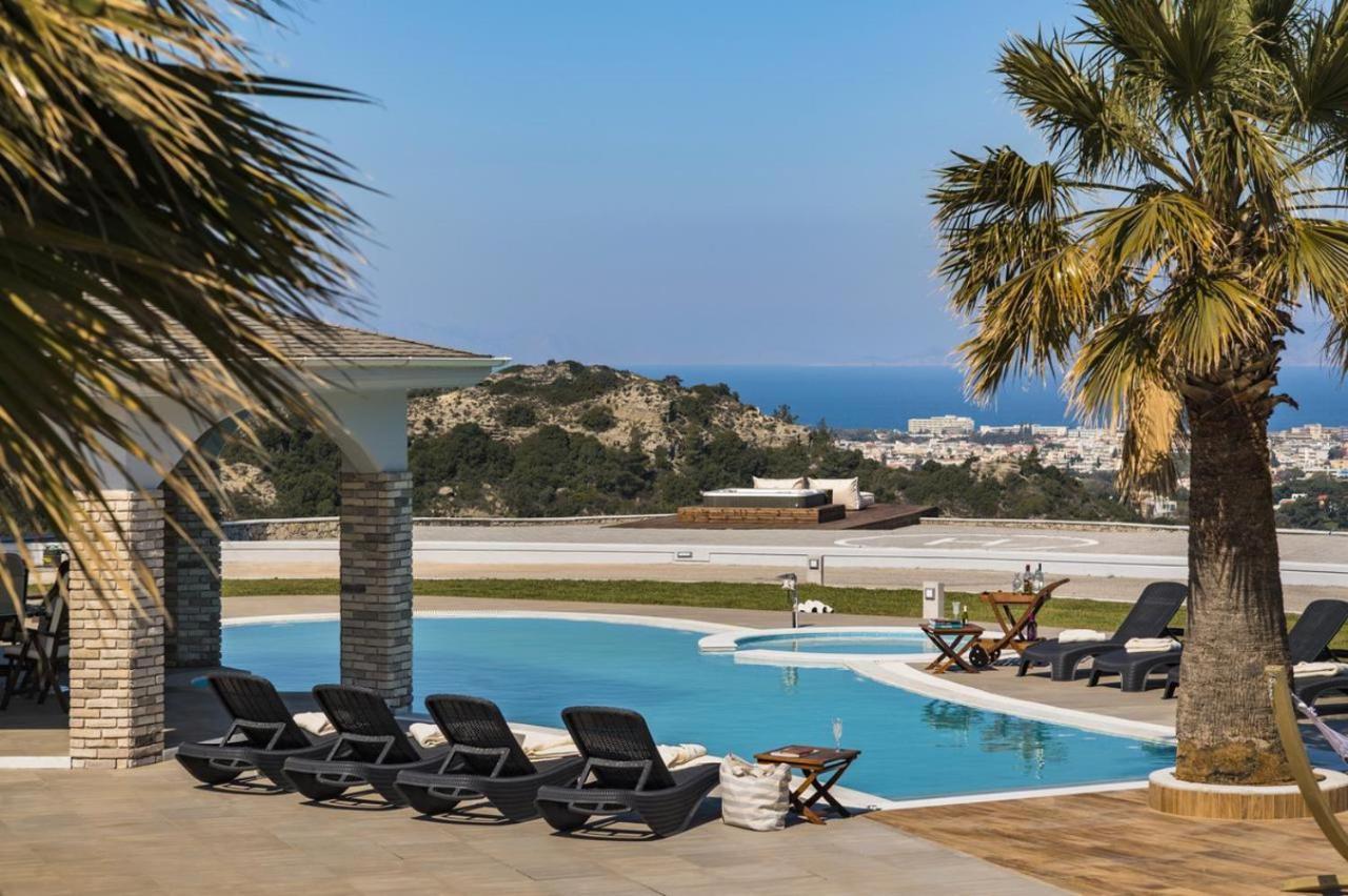 Crown Royal Luxury Estates Villa