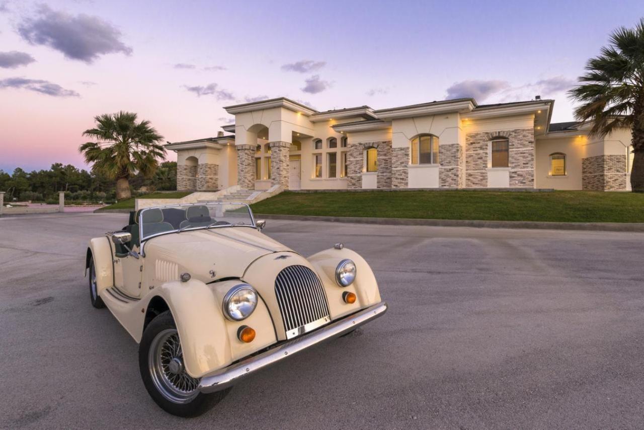 Crown Royal Luxury Estates